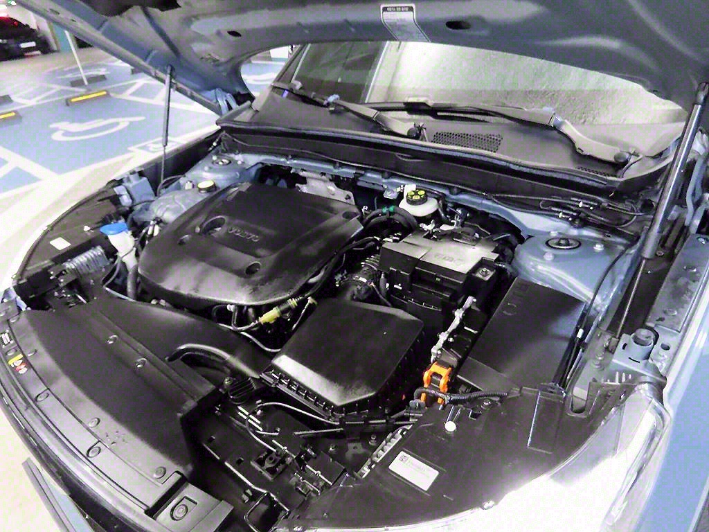 Volvo XC40 2021 Gris - Importación desde Corea - HF Imports Iquique - Foto 19