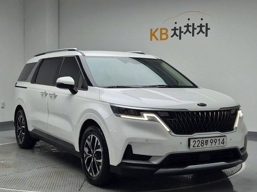 KIA Carnival - Vista 4