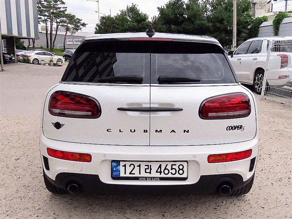 Mini Clubman - Vista 4
