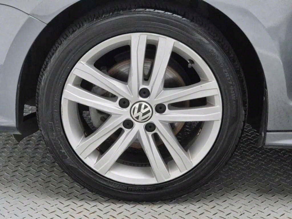 Volkswagen Jetta 2015 Gris - Importación desde Corea - HF Imports Iquique - Foto 19