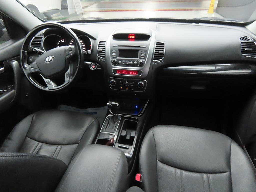 KIA Sorento - Vista 5