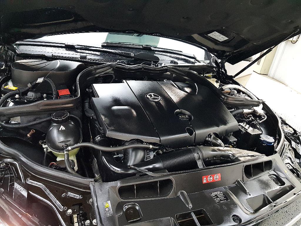 Mercedes Benz C Class - Vista 6