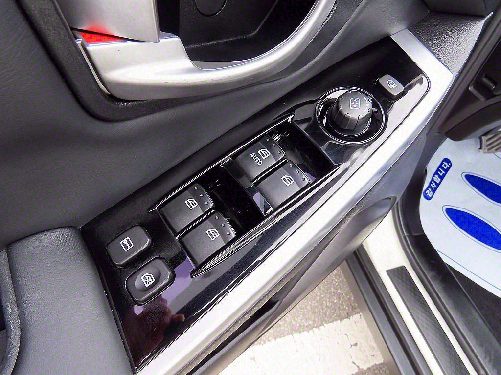 Ssangyong Korando 2015 Blanco - Importación desde Corea - HF Imports Iquique - Foto 13