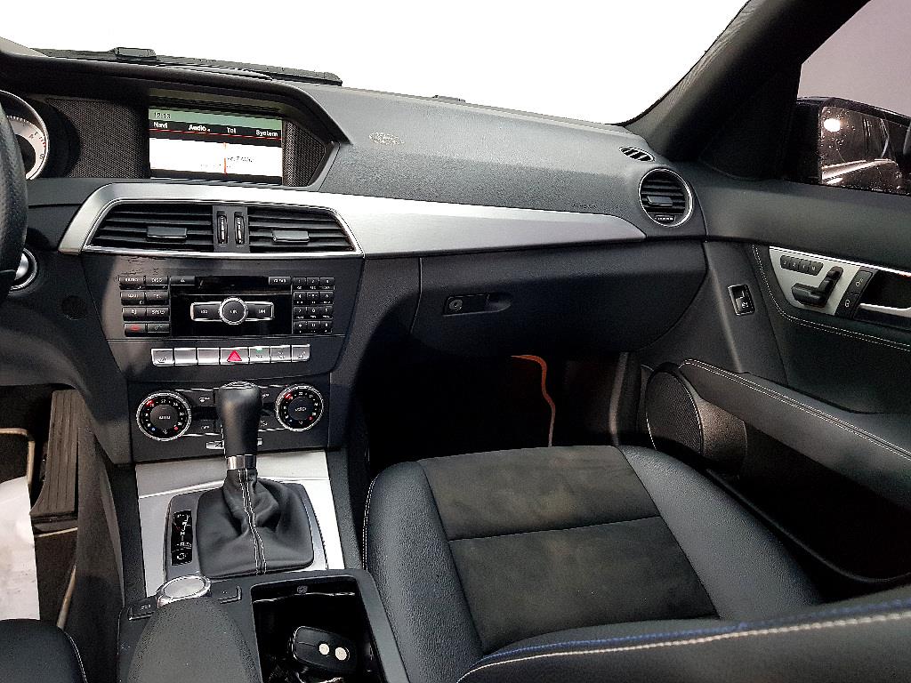 Mercedes Benz C Class - Vista 10