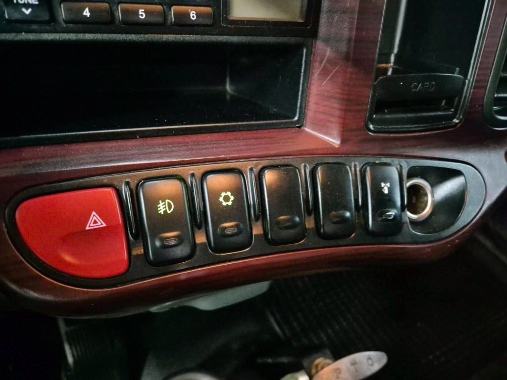 medium and large cargo dump 2014 Blanco - Importación desde Corea - HF Imports Iquique - Foto 17