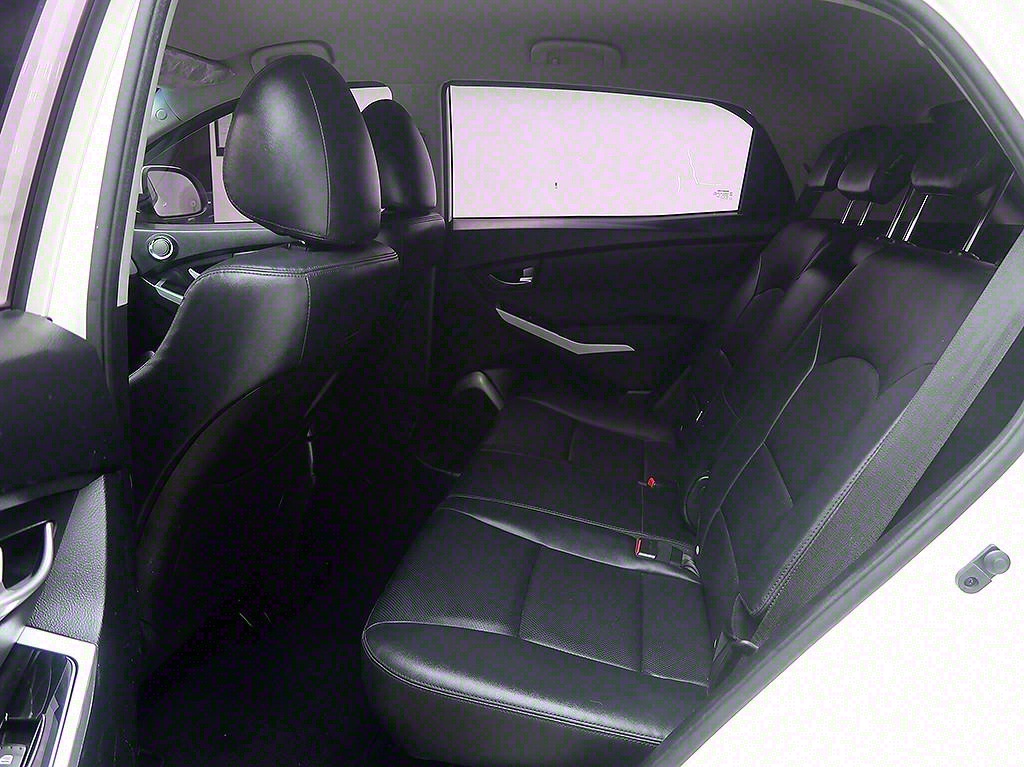 Ssangyong Korando 2015 Blanco - Importación desde Corea - HF Imports Iquique - Foto 12