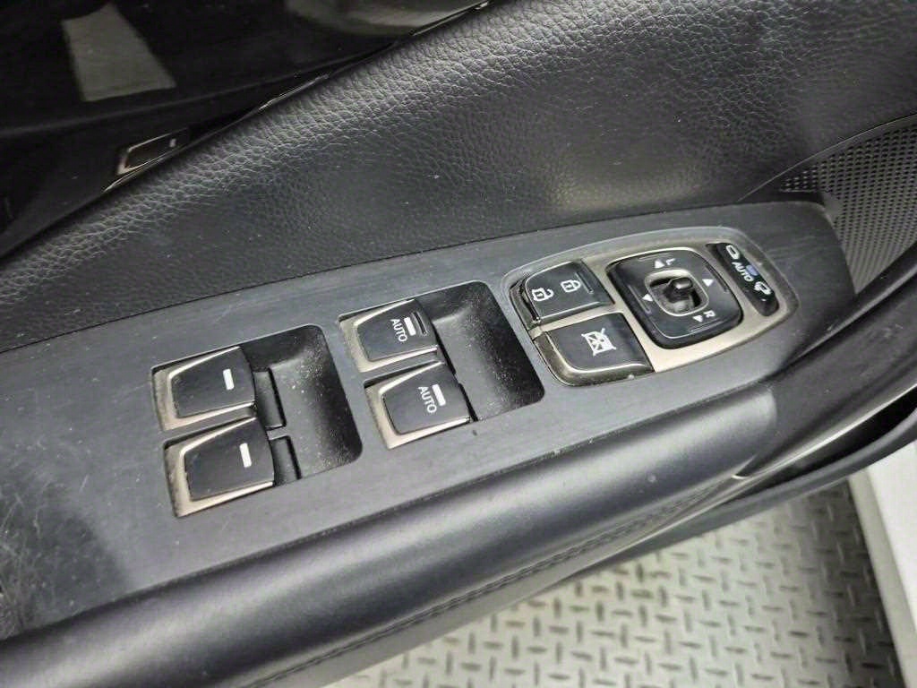 HYUNDAI Grandeur 2014 Blanco - Importación desde Corea - HF Imports Iquique - Foto 17