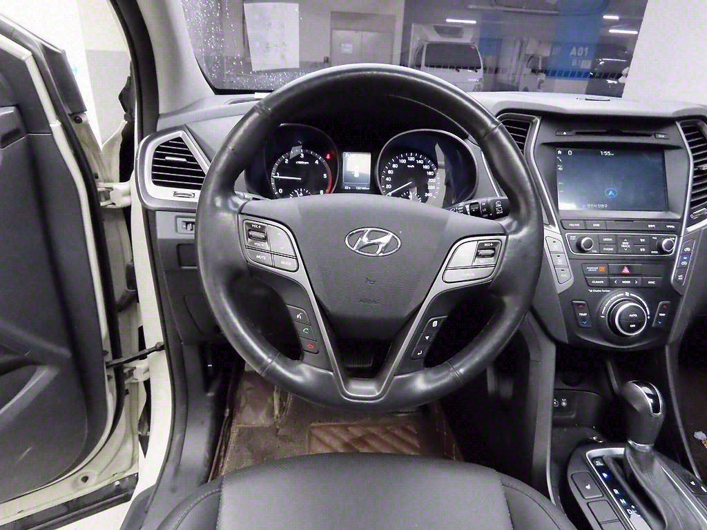 HYUNDAI Santa Fe - Vista 8