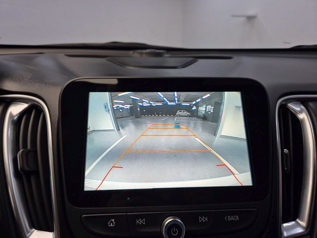 Chevrolet Malibu - Vista 12