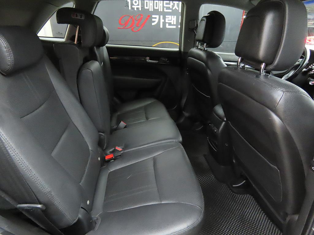 KIA Sorento - Vista 6