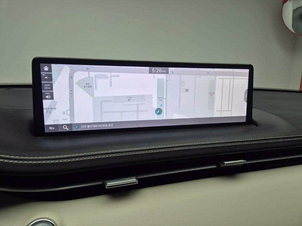 Genesis GV70 2023 Blanco - Importación desde Corea - HF Imports Iquique - Foto 14