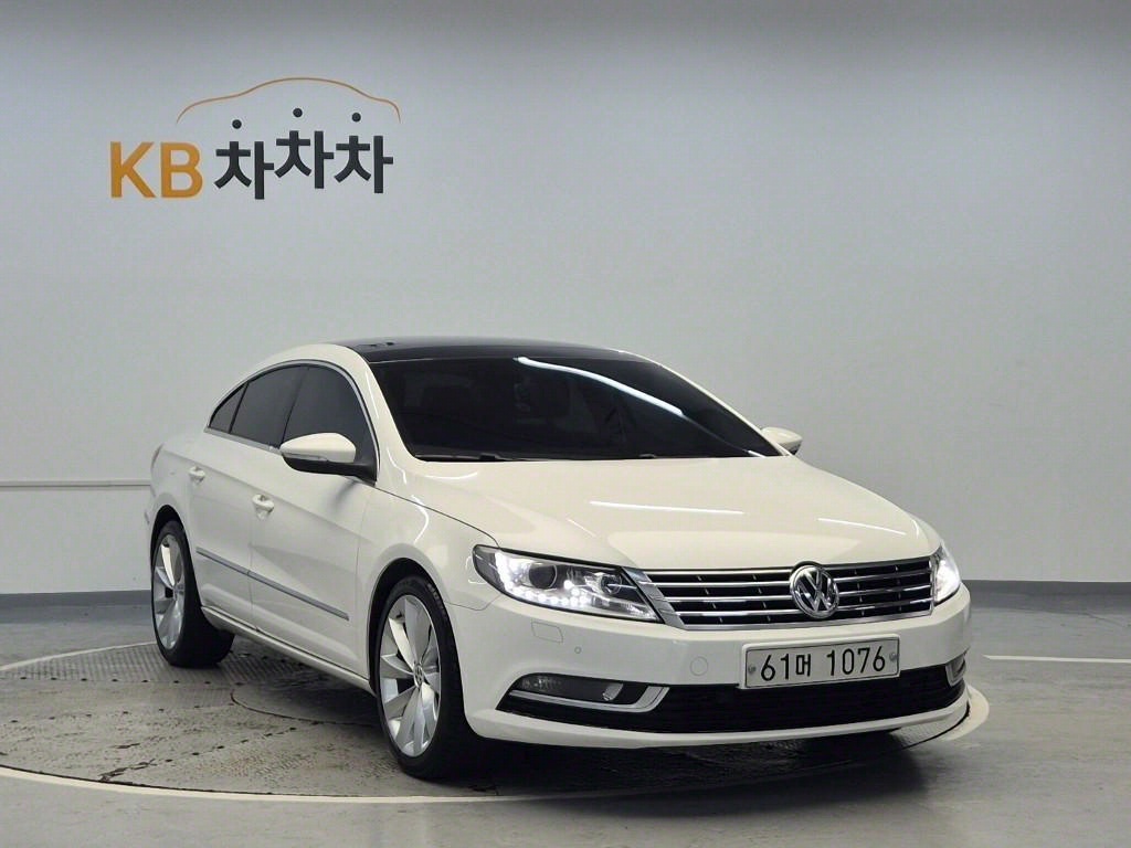 Volkswagen CC - Vista 4