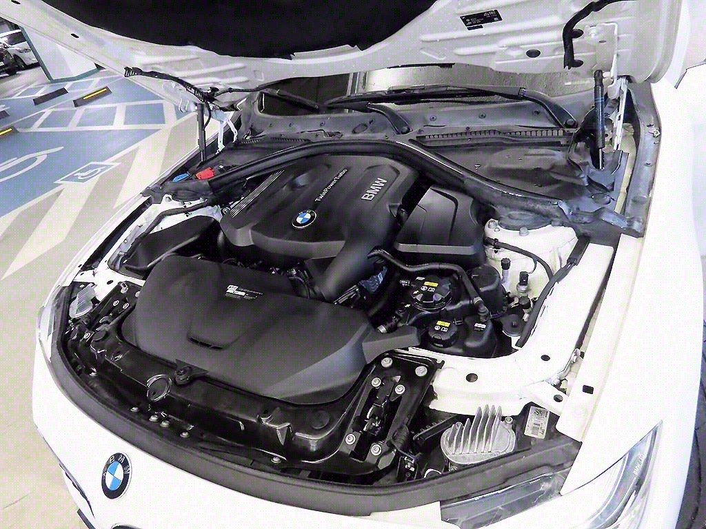 BMW 4 Series 2018 Blanco - Importación desde Corea - HF Imports Iquique - Foto 19