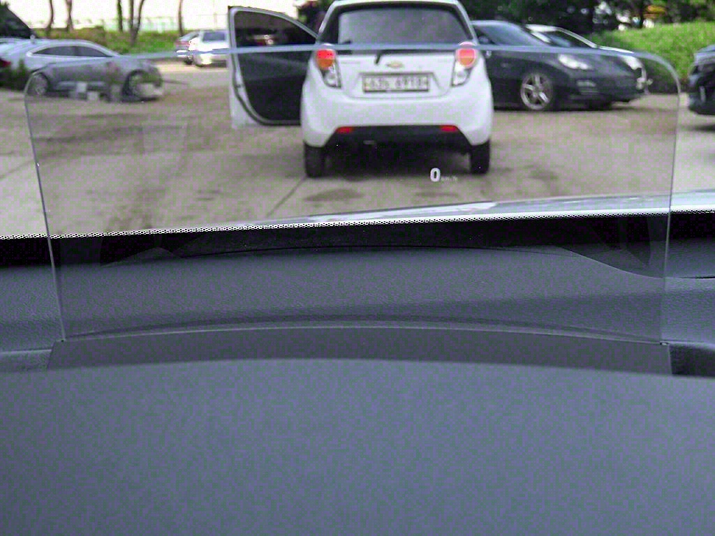 HYUNDAI Kona - Vista 10