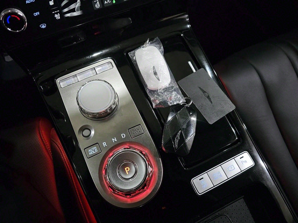 Genesis G80 2025 Negro - Importación desde Corea - HF Imports Iquique - Foto 13