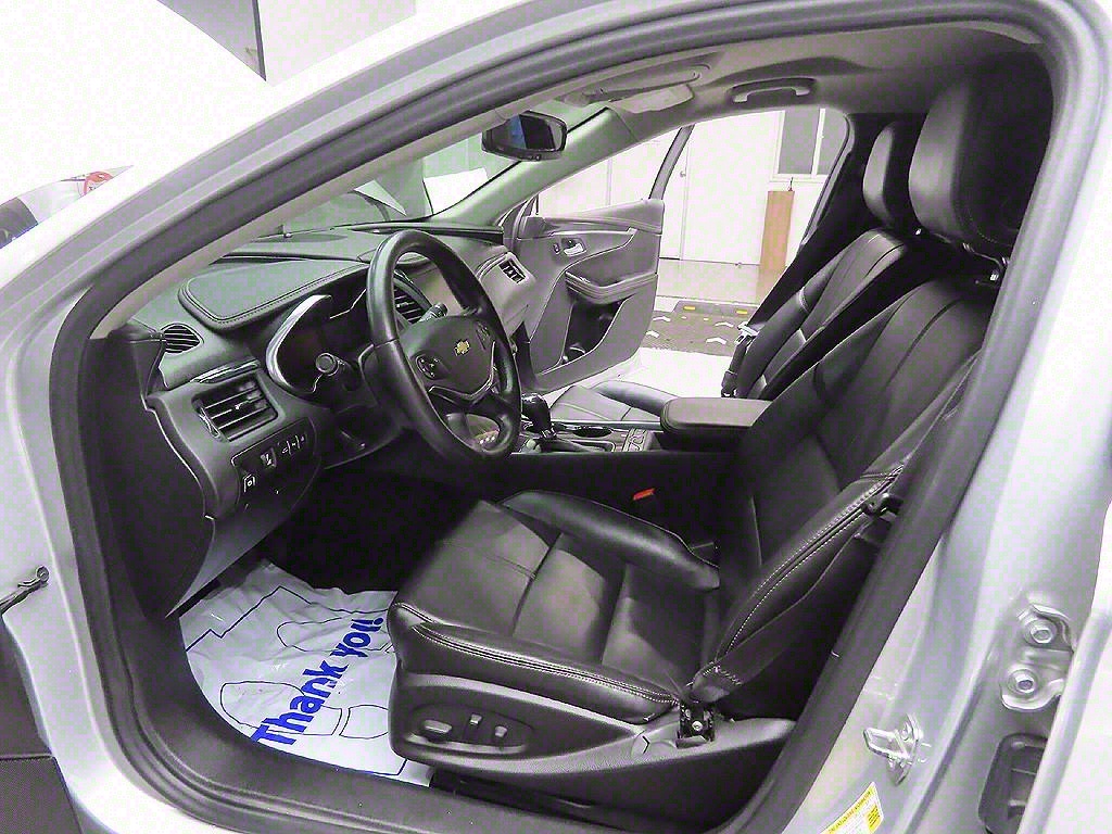 Chevrolet Impala 2016 Gris - Importación desde Corea - HF Imports Iquique - Foto 10