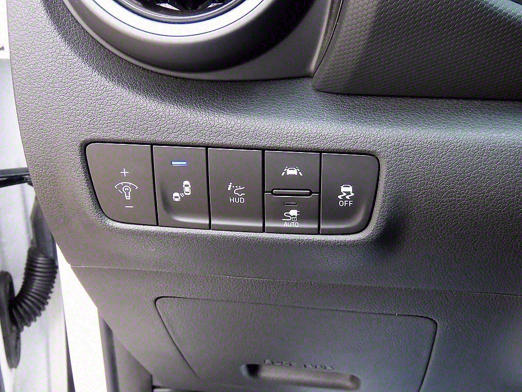 HYUNDAI Kona 2021 Blanco - Importación desde Corea - HF Imports Iquique - Foto 13