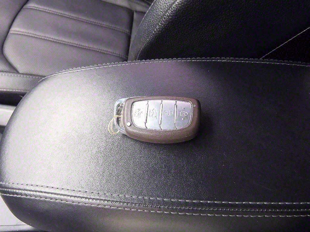 HYUNDAI Tucson 2015 Blanco - Importación desde Corea - HF Imports Iquique - Foto 18