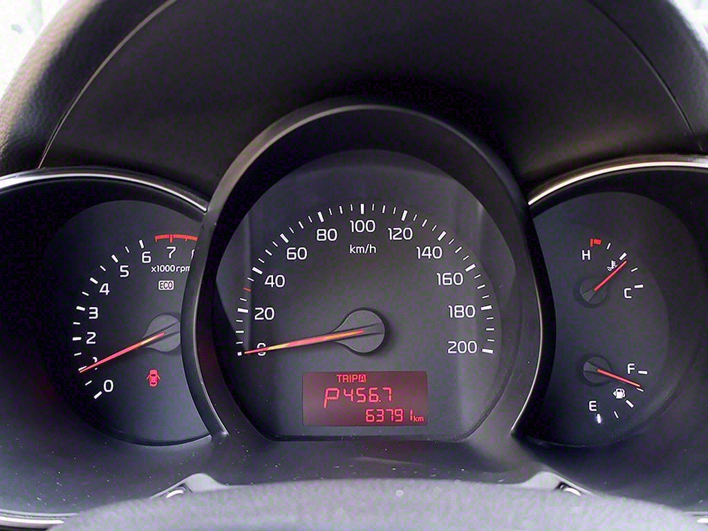 KIA Morning - Vista 11