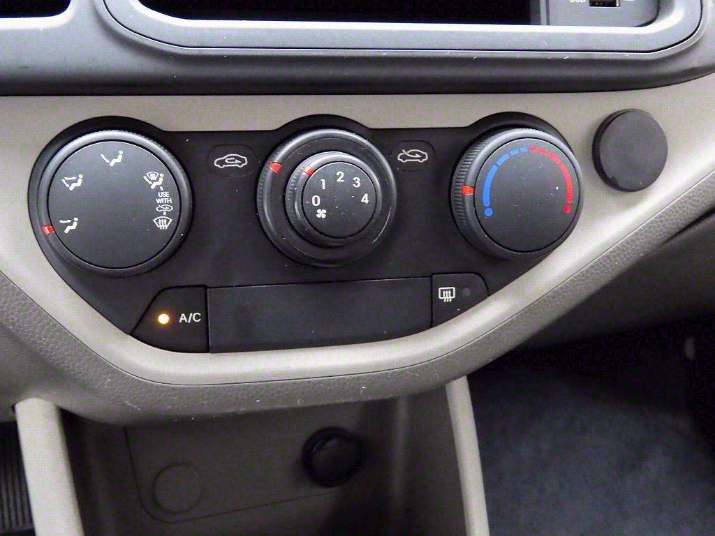 KIA Morning - Vista 10