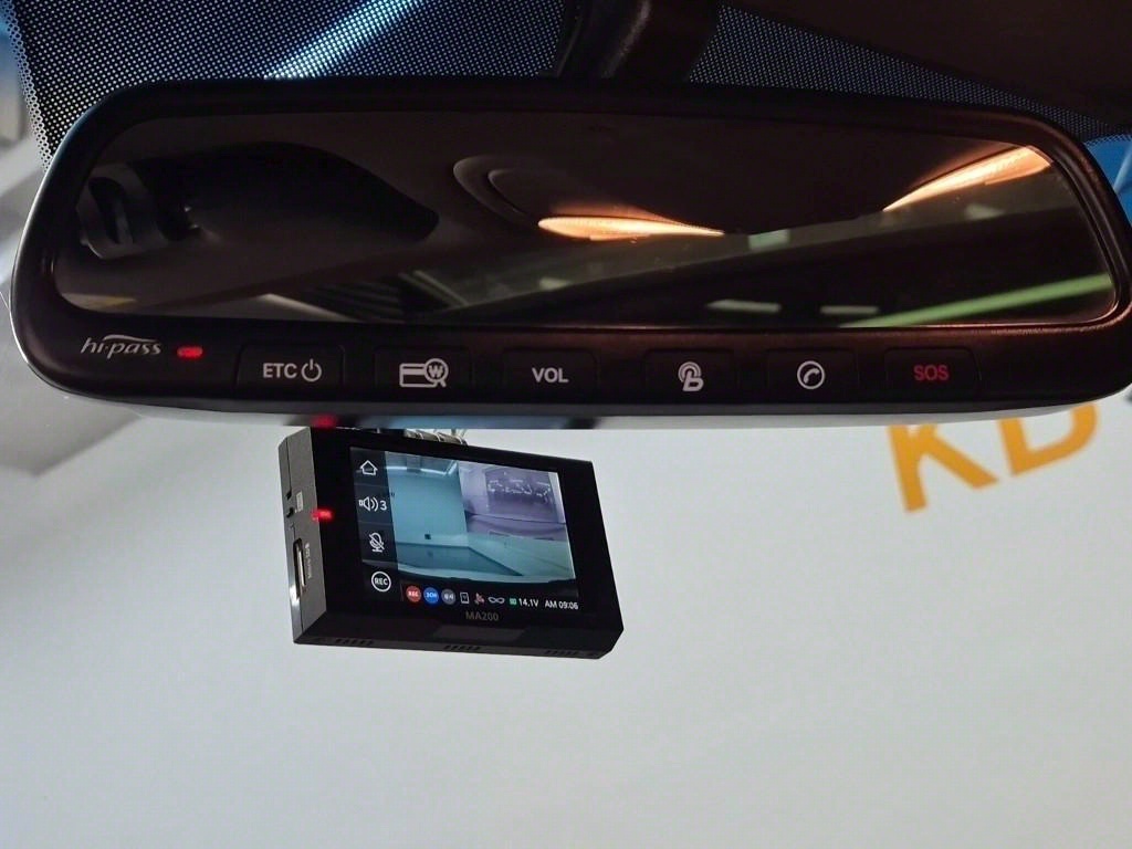 HYUNDAI i40 2016 Blanco - Importación desde Corea - HF Imports Iquique - Foto 17