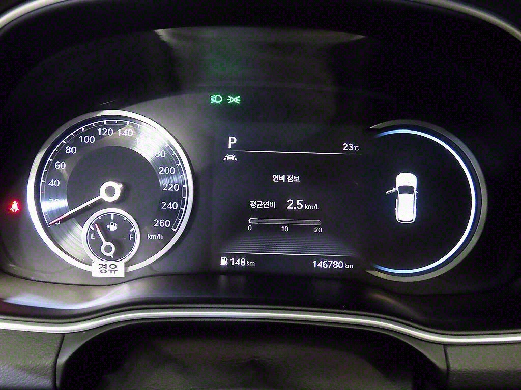 Genesis GV80 - Vista 9