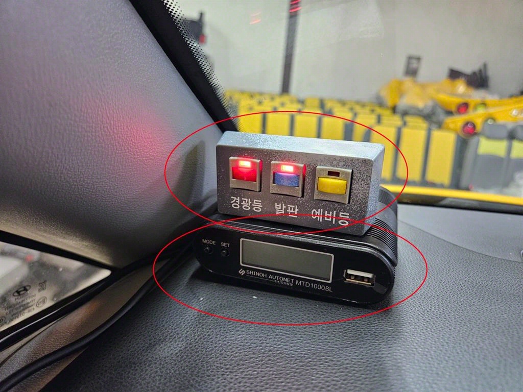 HYUNDAI Starex - Vista 9