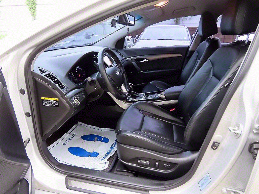 HYUNDAI i40 - Vista 5