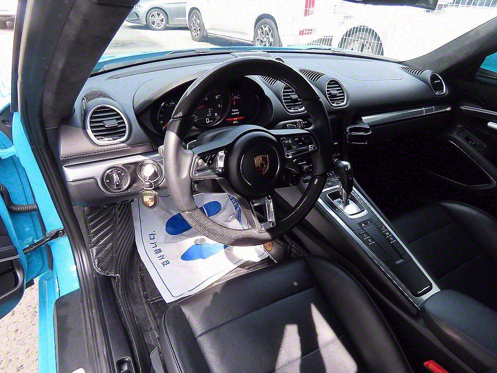 Porsche 718 - Vista 6