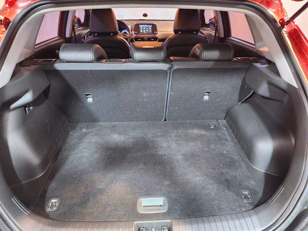 HYUNDAI Kona - Vista 9