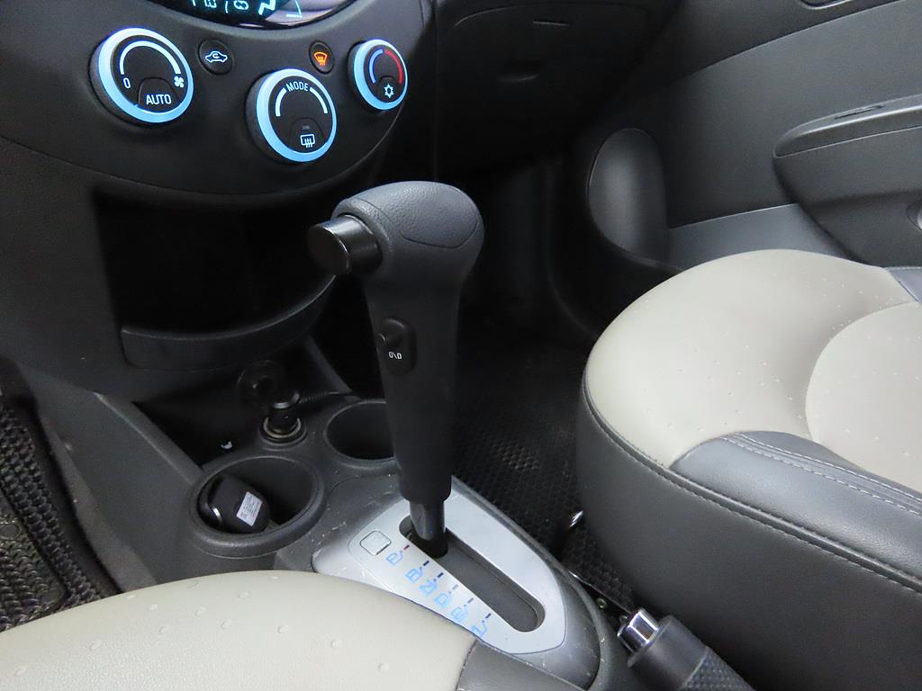 Chevrolet Spark - Vista 11