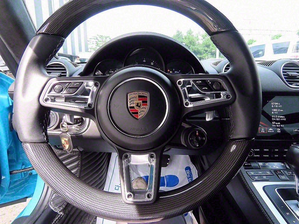 Porsche 718 - Vista 7