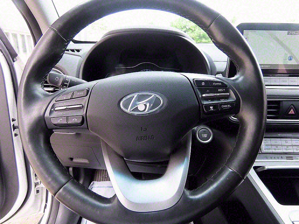 HYUNDAI Kona - Vista 8