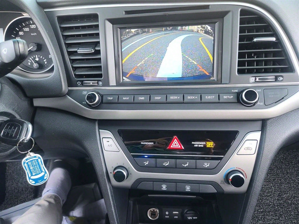 HYUNDAI Avante 2018 Azul - Importación desde Corea - HF Imports Iquique - Foto 15