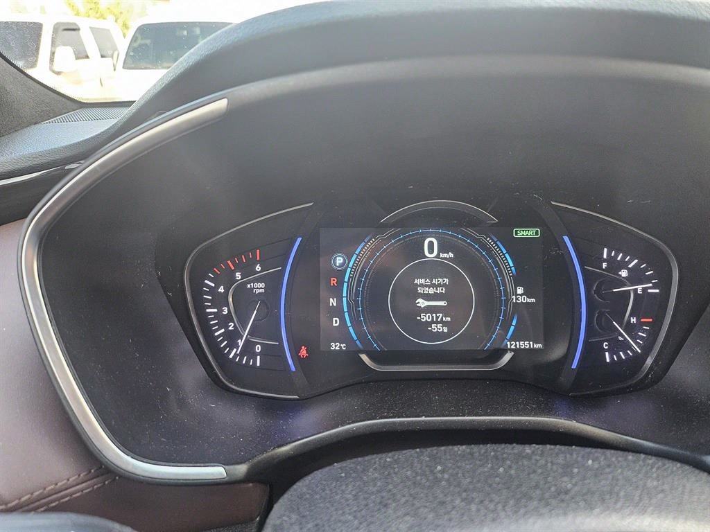 HYUNDAI Santa Fe - Vista 5