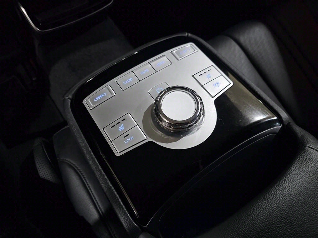 Genesis G80 2025 Negro - Importación desde Corea - HF Imports Iquique - Foto 16