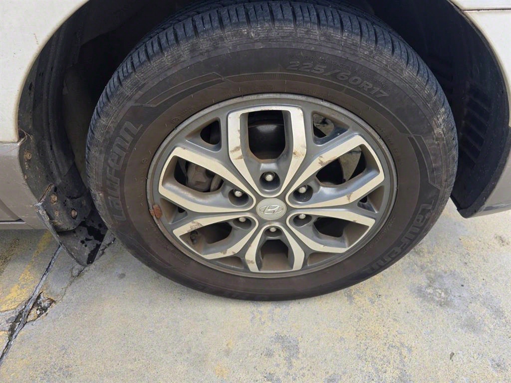 HYUNDAI Starex - Vista 11