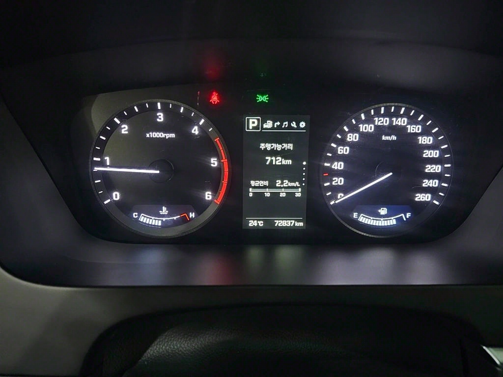 HYUNDAI Sonata - Vista 6