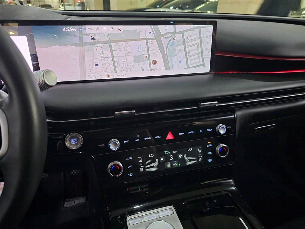 Genesis G80 - Vista 9