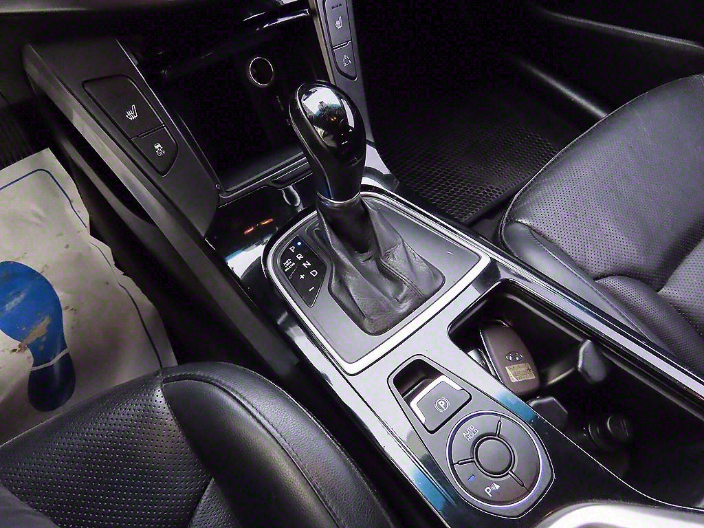 HYUNDAI i40 - Vista 10