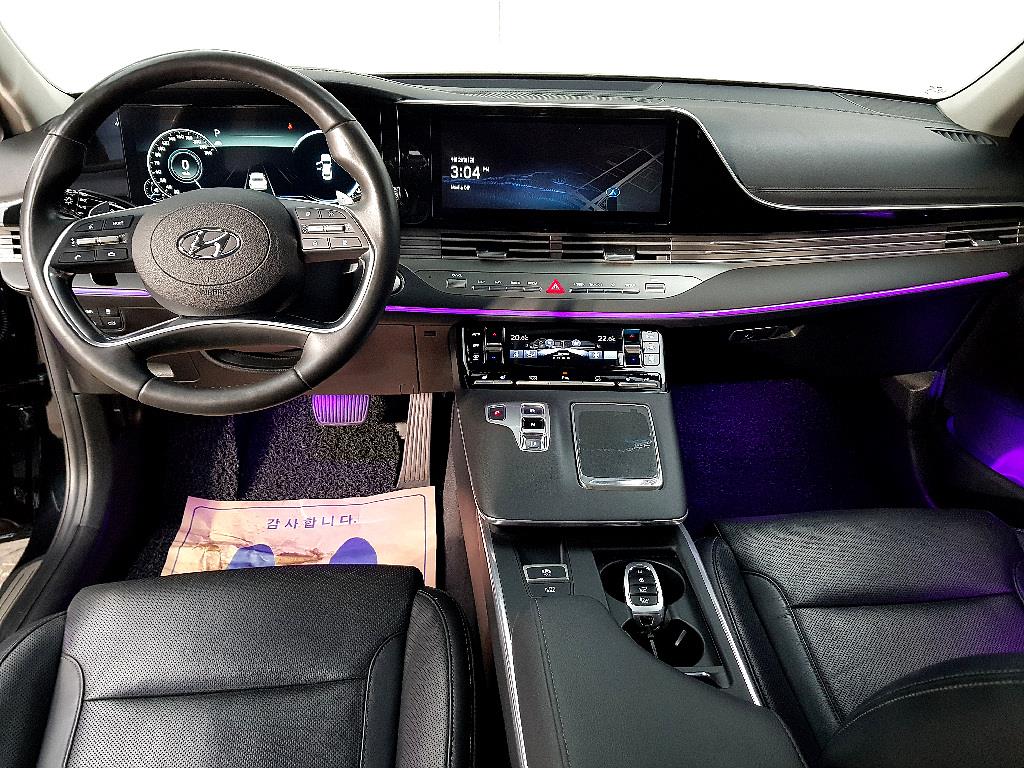 HYUNDAI Grandeur - Vista 5