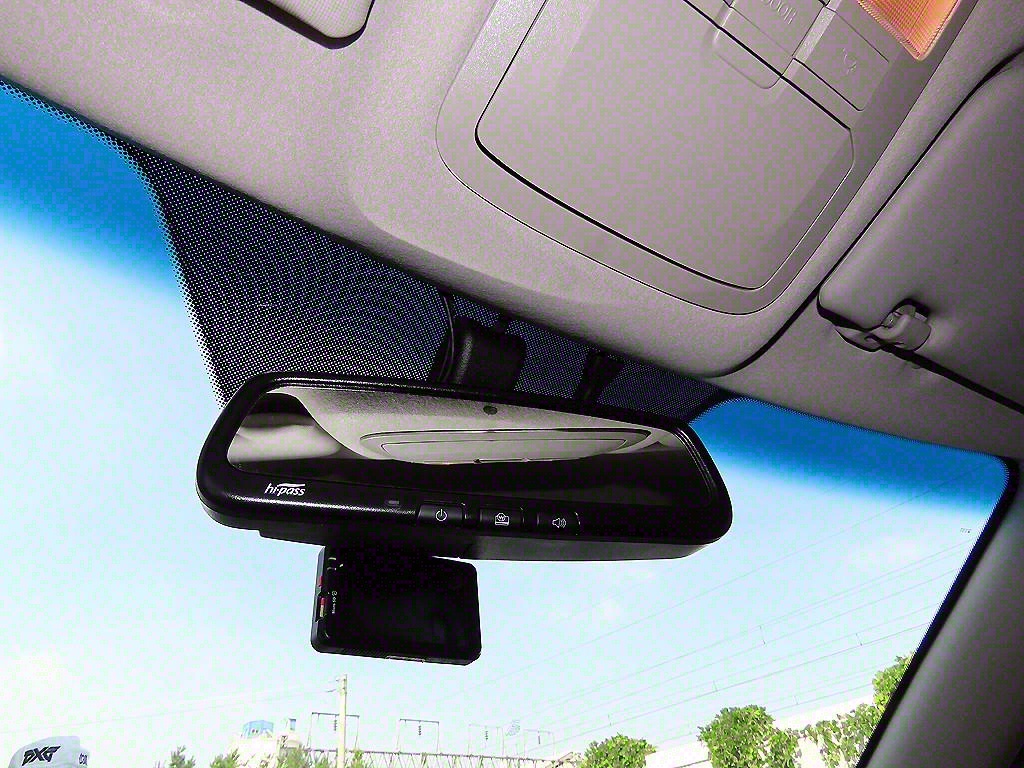 Ssangyong Tivoli 2020 Blanco - Importación desde Corea - HF Imports Iquique - Foto 17