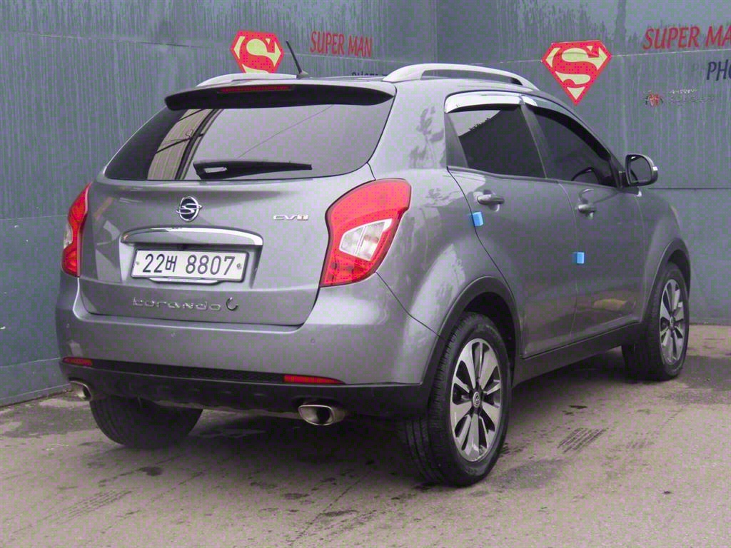 Ssangyong Korando - Vista 7