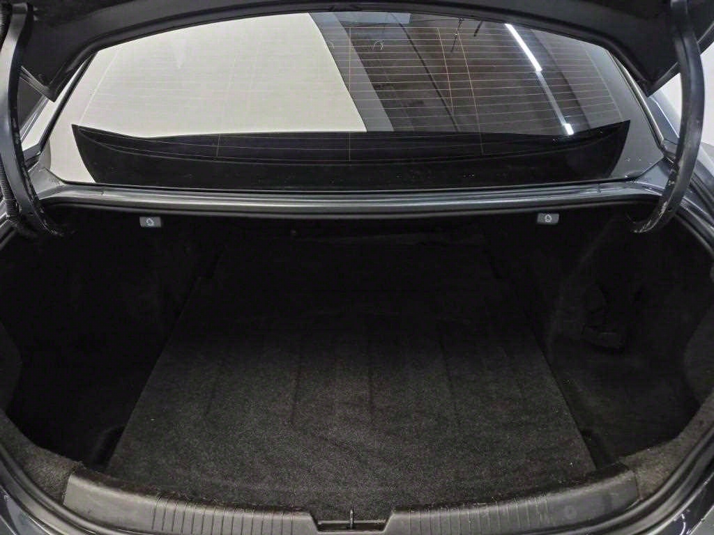 Chevrolet Malibu 2017 Gris - Importación desde Corea - HF Imports Iquique - Foto 18