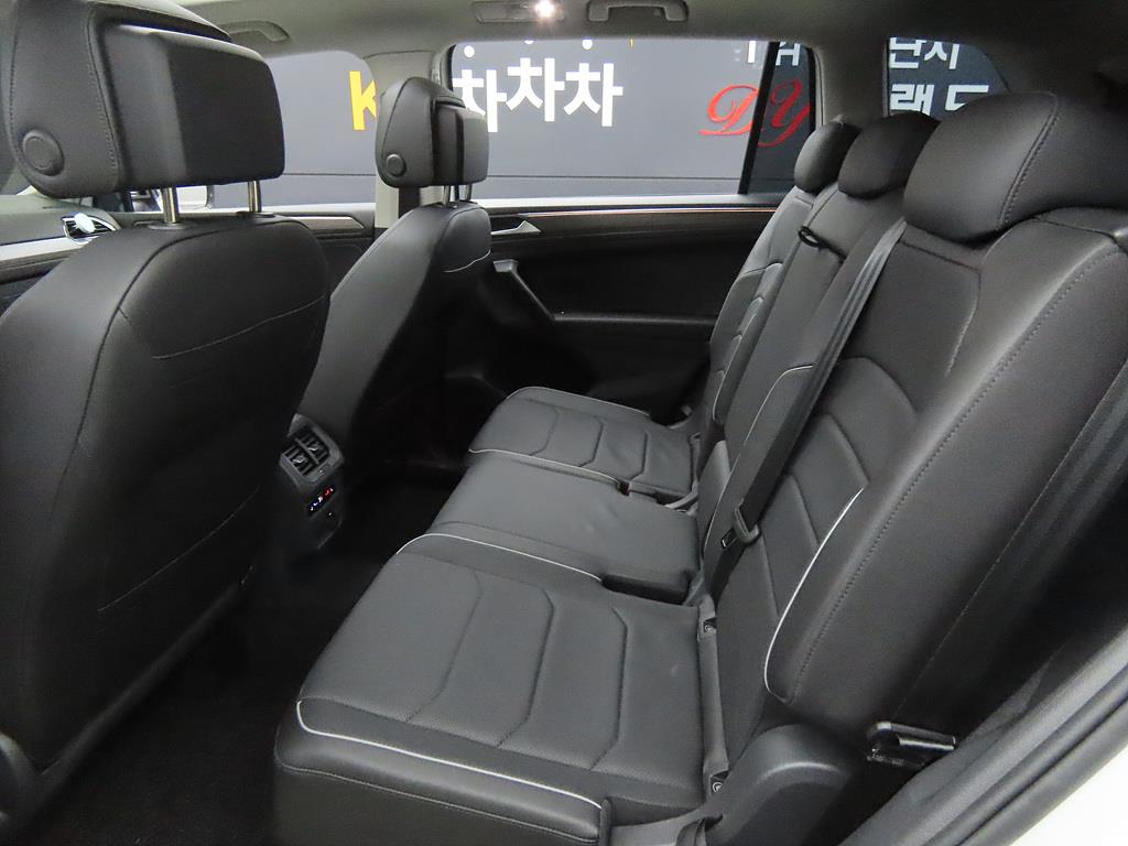 Volkswagen Tiguan - Vista 7