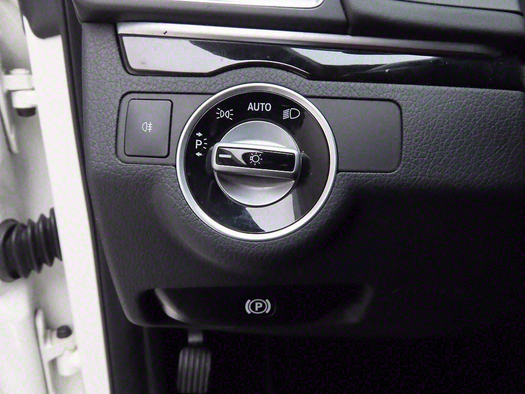 Mercedes Benz E class 2014 Blanco - Importación desde Corea - HF Imports Iquique - Foto 15