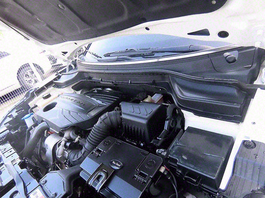 Ssangyong Tivoli 2020 Blanco - Importación desde Corea - HF Imports Iquique - Foto 19