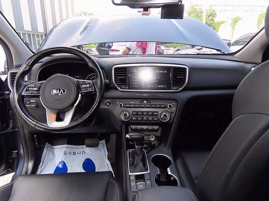 KIA Sportage - Vista 7