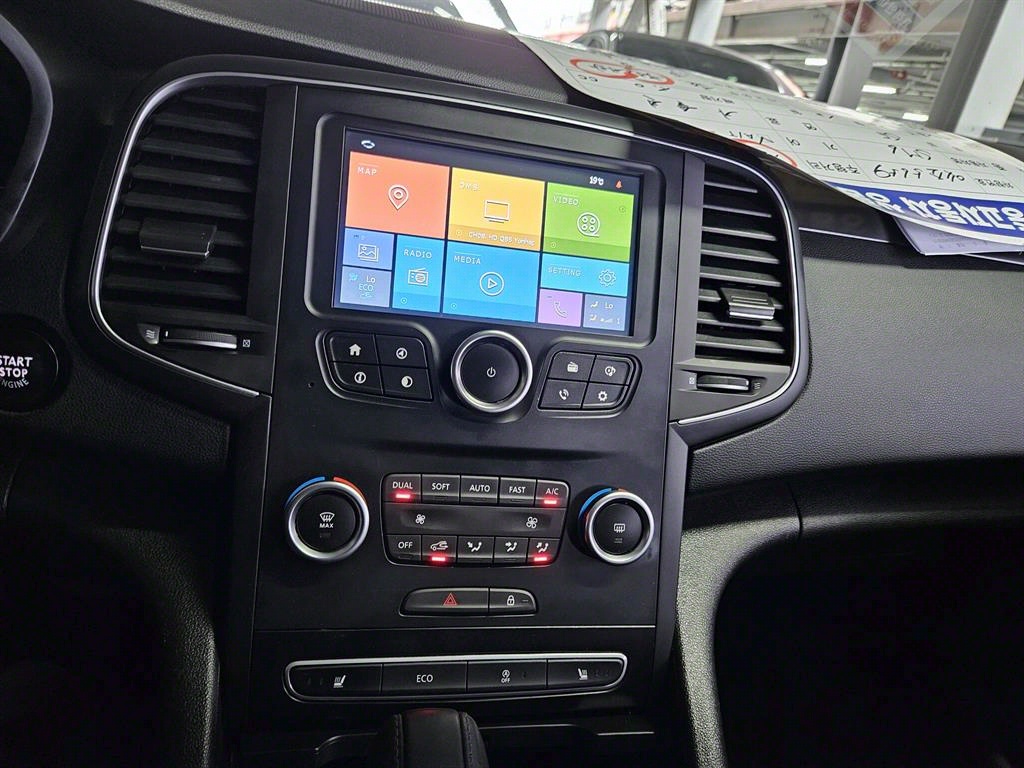 SAMSUNG SM6 - Vista 12