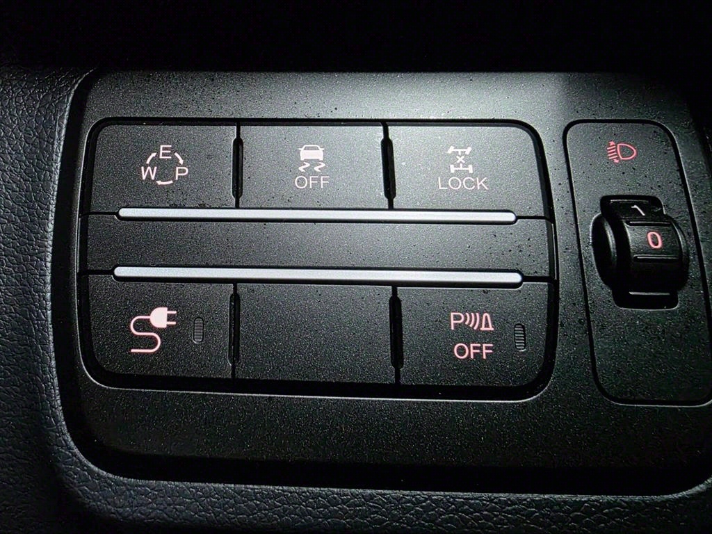 Ssangyong Tivoli - Vista 8